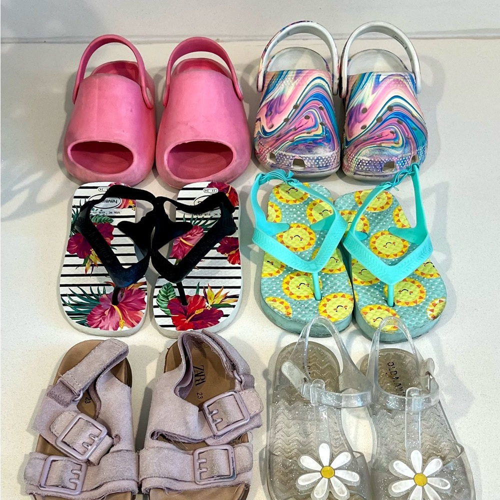 Toddler Girl Sandals Bundle Size 7 Zara Crocs Old Navy Havaianas